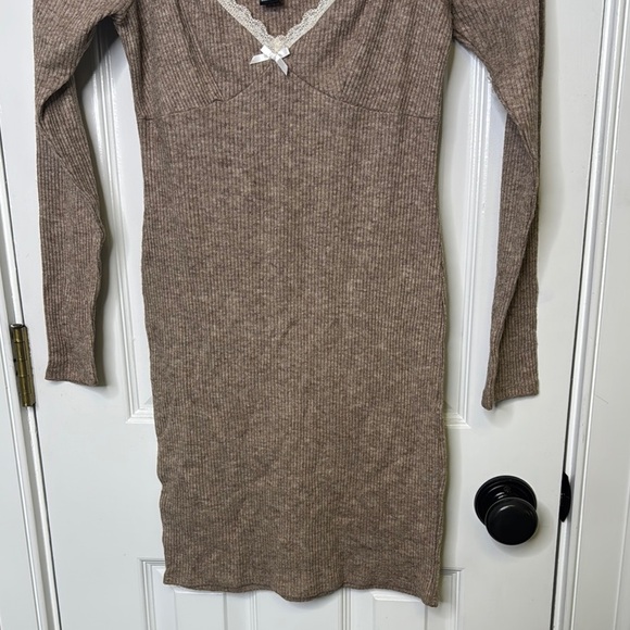 Forever 21 Brown Bodycon Scoop Neck Dress - Picture 5 of 6